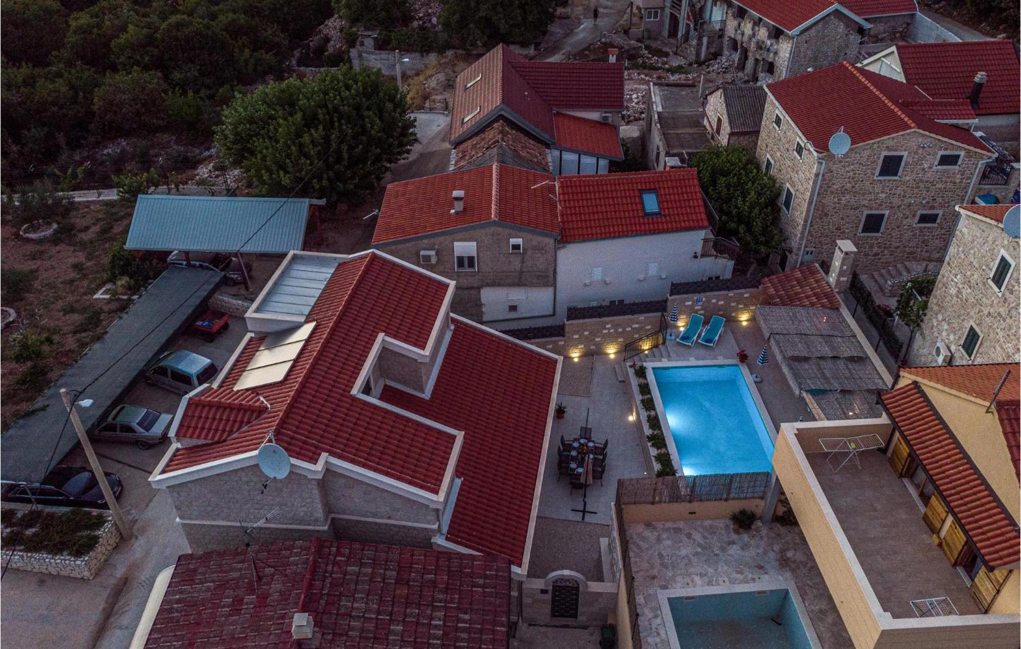 Lovely Home In Klek With House A Panoramic View 외부 사진