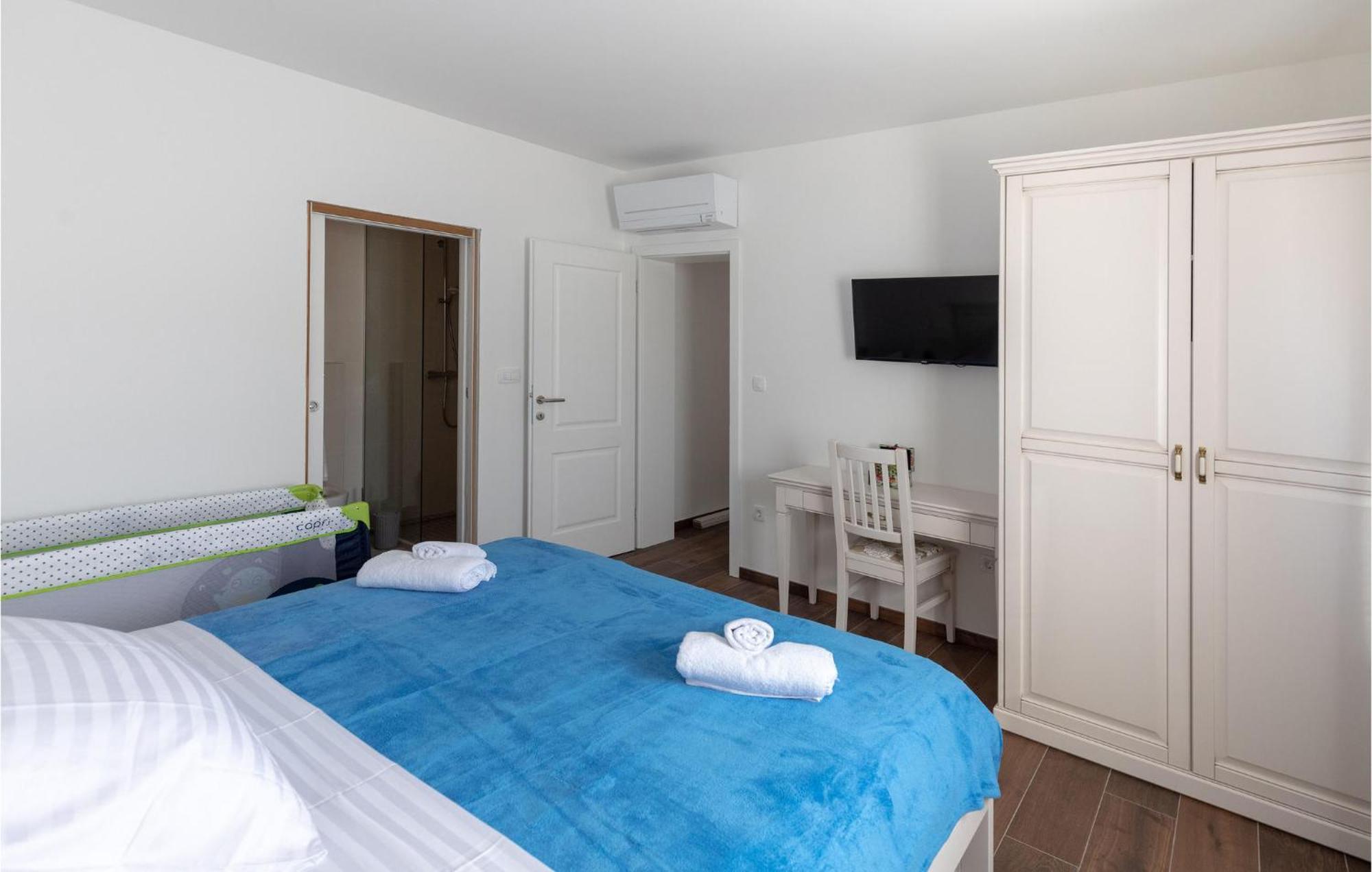 Lovely Home In Klek With House A Panoramic View 외부 사진