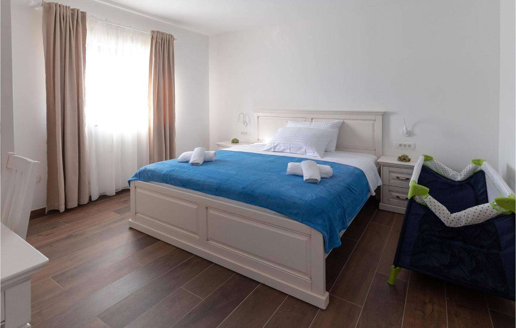 Lovely Home In Klek With House A Panoramic View 외부 사진