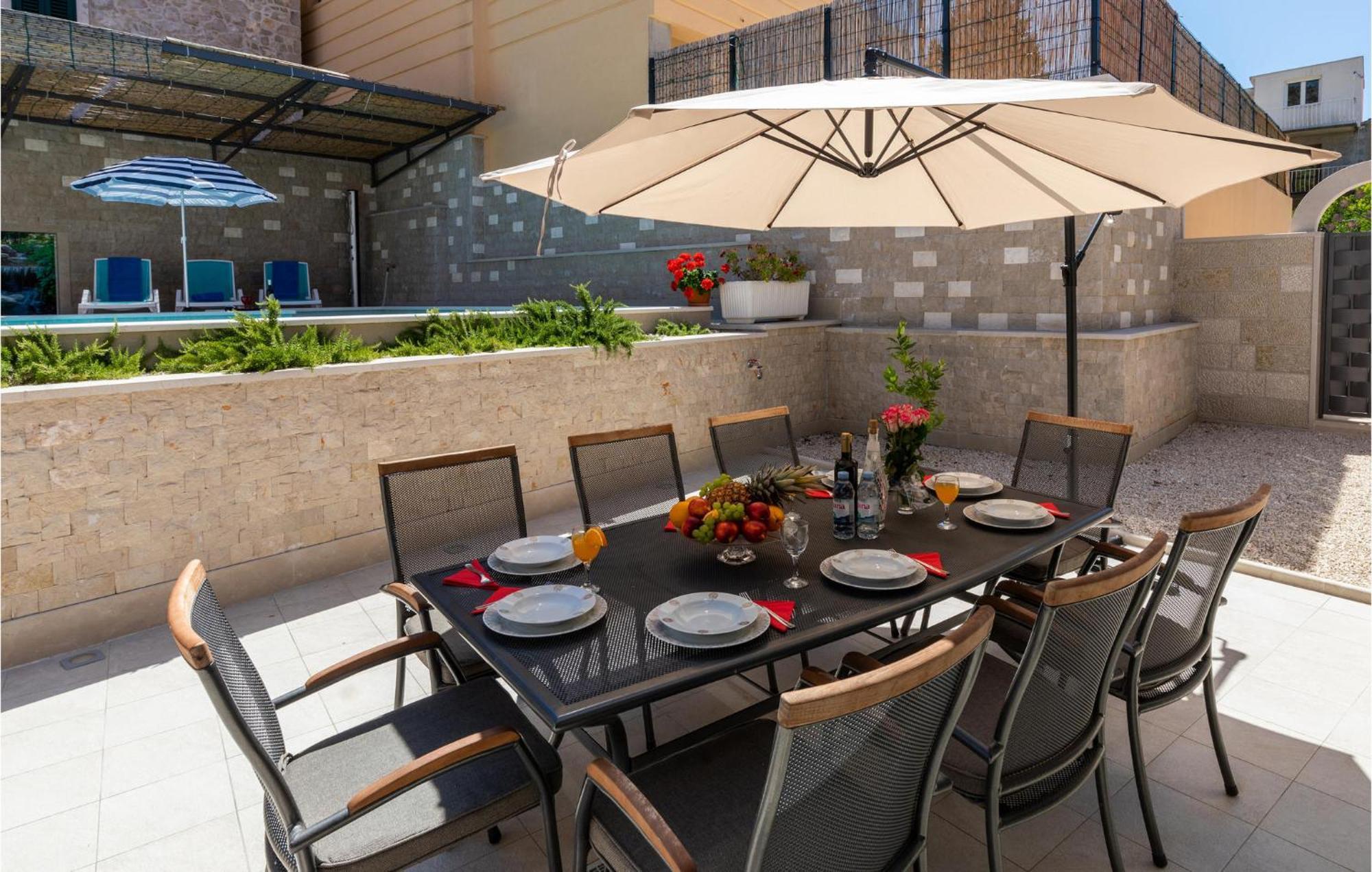 Lovely Home In Klek With House A Panoramic View 외부 사진
